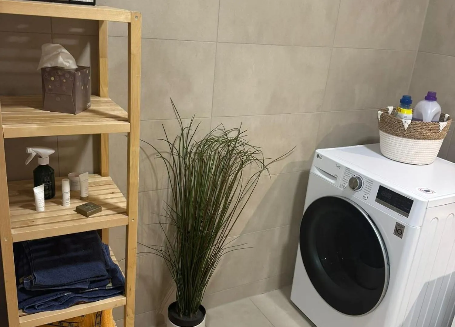 Skyline Suite - Schick Ueber Wien Apartment Vienna